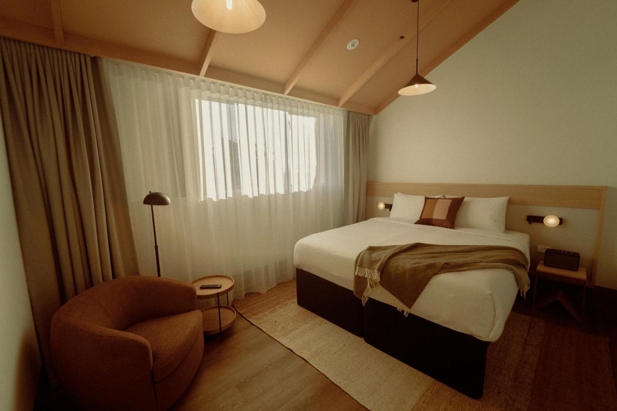 Drifter Hotel *